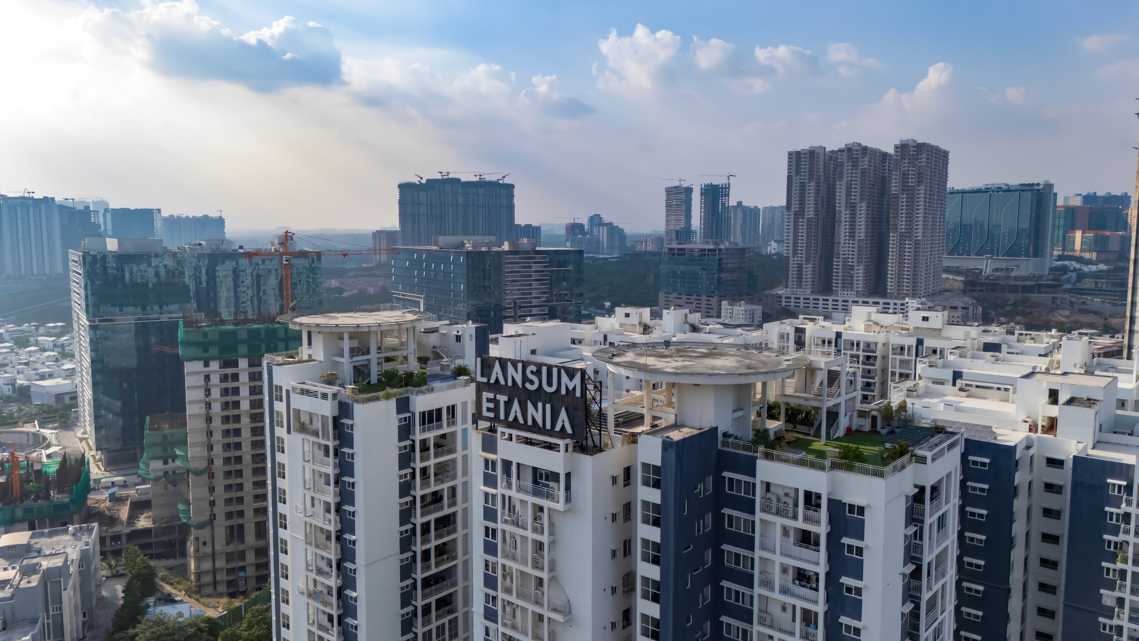 Lansum Etania — view 2